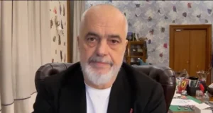 Rama fton protestuesit në dialog: Kur të doni, ku të doni, pa kushte