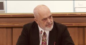 Rama paralajmëron masa ndaj protestuesve: “Do t’i ndjekim këmbëkëmbës”, pasoja edhe për familjet e të miturve