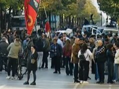 Protesta studentore, dita e 14-të: Protestuesit mblidhen para Ministrisë së Arsimit