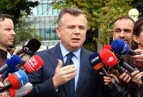 Balla: Balluku, ndër deputetet më të mira në PS!
