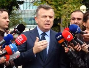 Balla: Balluku, ndër deputetet më të mira në PS!